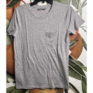 Ice Breaker Womens Small Gray Wool Blend Short Sleeve Shirt